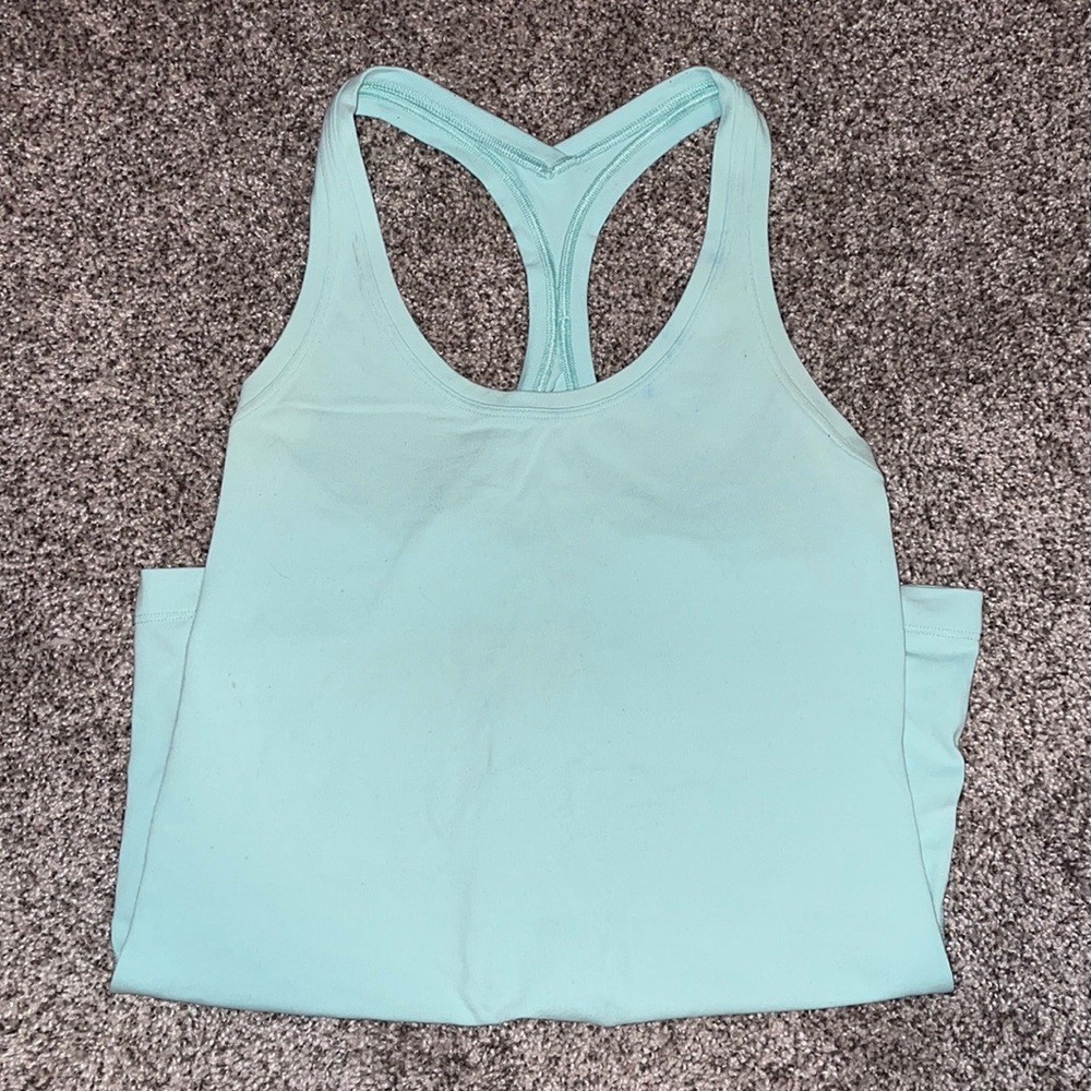 Lululemon tank